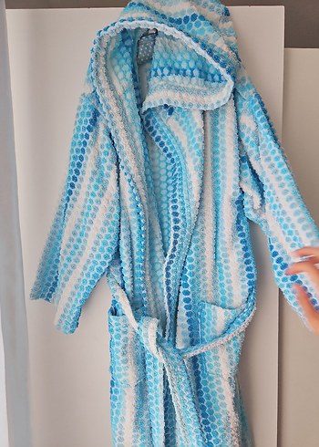 Mavi Desenli Bornoz - Görsel 3