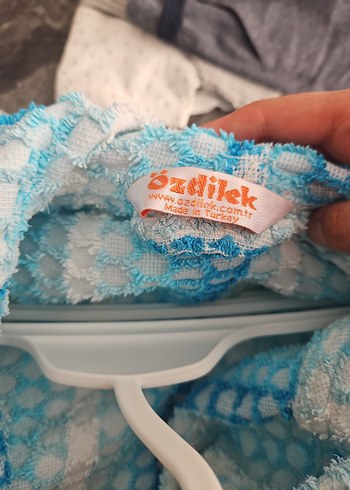 Mavi Desenli Bornoz - Görsel 6