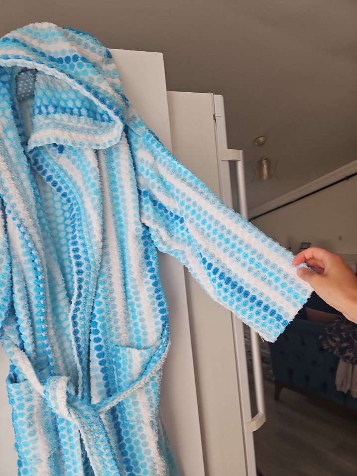 Mavi Desenli Bornoz - Görsel 2