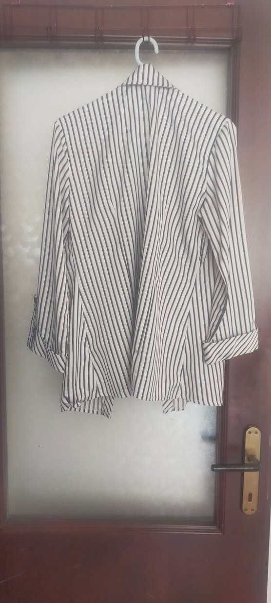 Çizgili Uzun Kollu Kadın Gömlek - Görsel 3