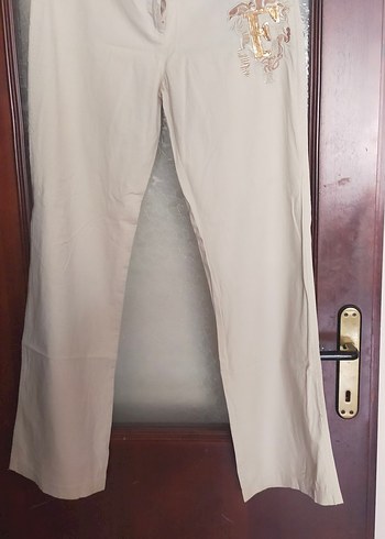 Nakışlı Bej Düğmeli Kadın Pantolon - Görsel 4