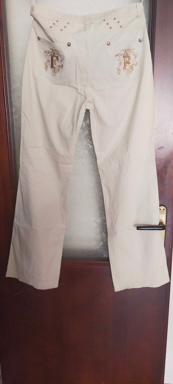 Nakışlı Bej Düğmeli Kadın Pantolon - Görsel 3