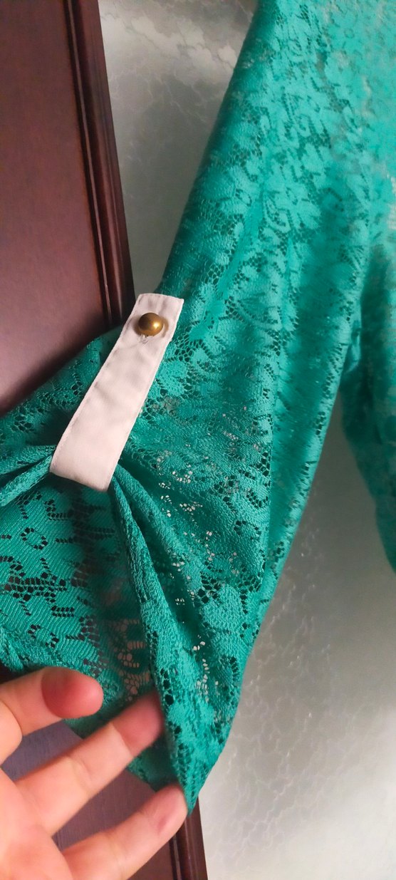 Dantel Detaylı Uzun Kollu Mini Bluz - Görsel 2