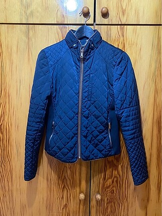 Zara mont