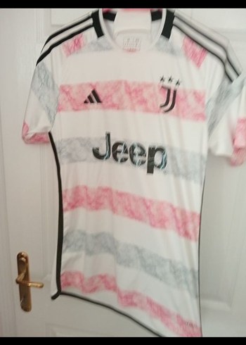 Juventus 23-24 deplasman forması - Görsel 3