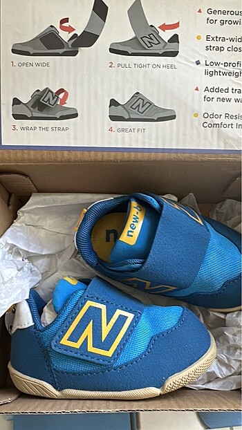 NewBalance 18numara