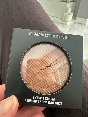 MAC AYDINLATICI BRONZER