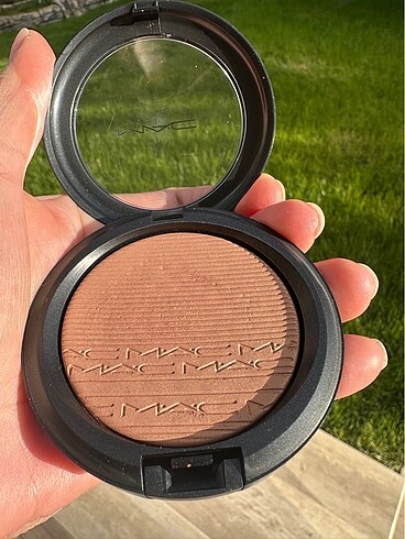 Beden Renk MAC AYDINLATICI BRONZER