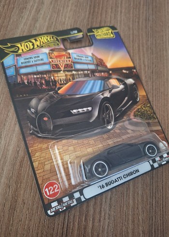  HOT WHEELS- '16 BUGATTI CHIRON - PREMIUM BOULEWARD