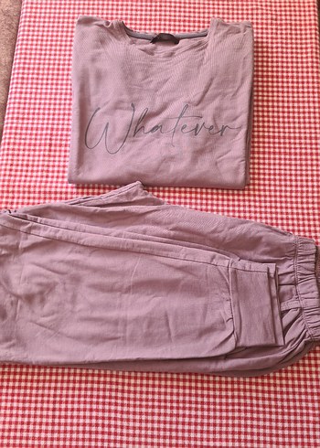 Diğer Gül Kurusu Rahat Pijama Takımı