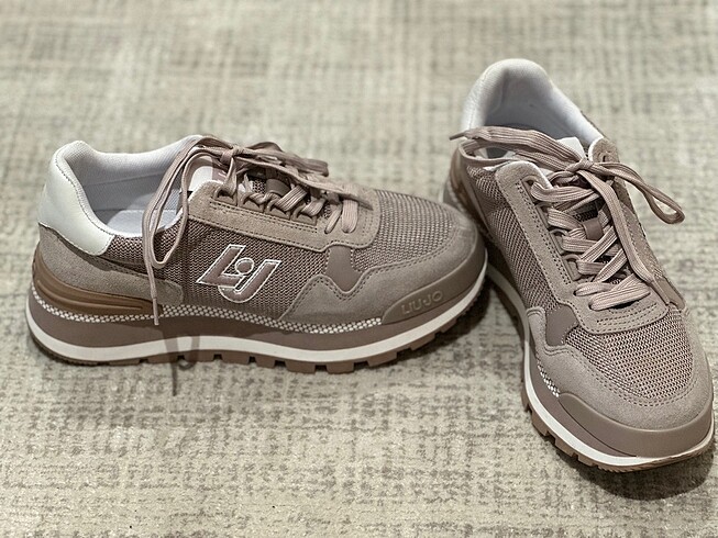 Cok rahat Liu jo sneaker