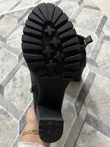 Topuklu bot - Görsel 4