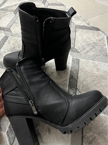 Topuklu bot - Görsel 3