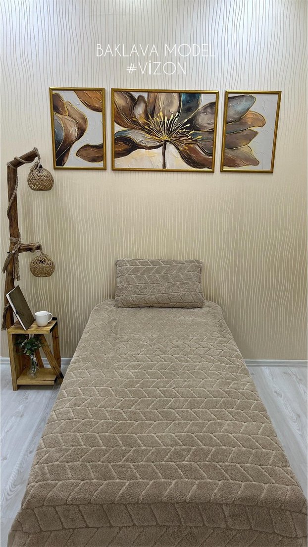 Bej Renkli Düz Yatak Örtüsü - Görsel 5