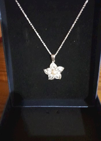 Çiçek Desenli 925 ayar Kolye ve küpe - Görsel 5