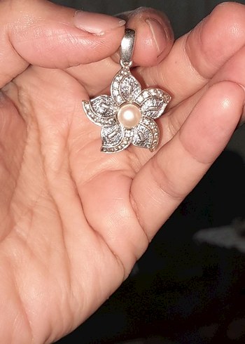 Çiçek Desenli 925 ayar Kolye ve küpe - Görsel 3