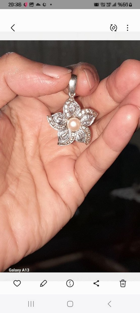 Çiçek Desenli 925 ayar Kolye ve küpe - Görsel 3