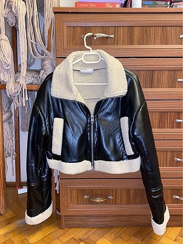 Bershka S beden mont