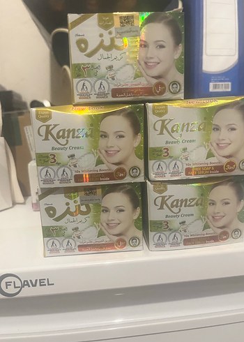 Kenzo Kaneza Beyazlatıcı Kadın Nemlendirici Krem
