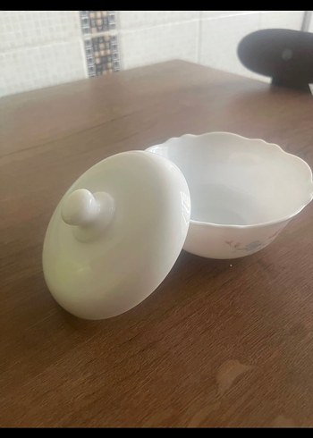 Diğer Arcopal şekerlik Pastel Çiçek Desenli Beyaz Kapaklı Kase