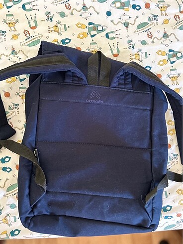 Sırt çantası - Görsel 2