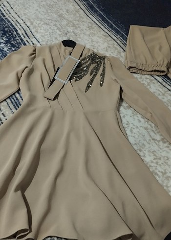 Nakışlı Bej Kemerli Uzun Kadın takım - Görsel 2