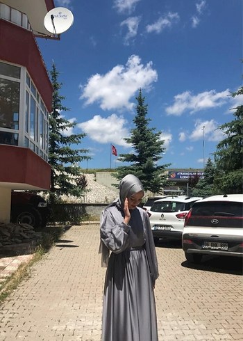 Uzun Gri Drapeli Kadın Elbise - Görsel 2