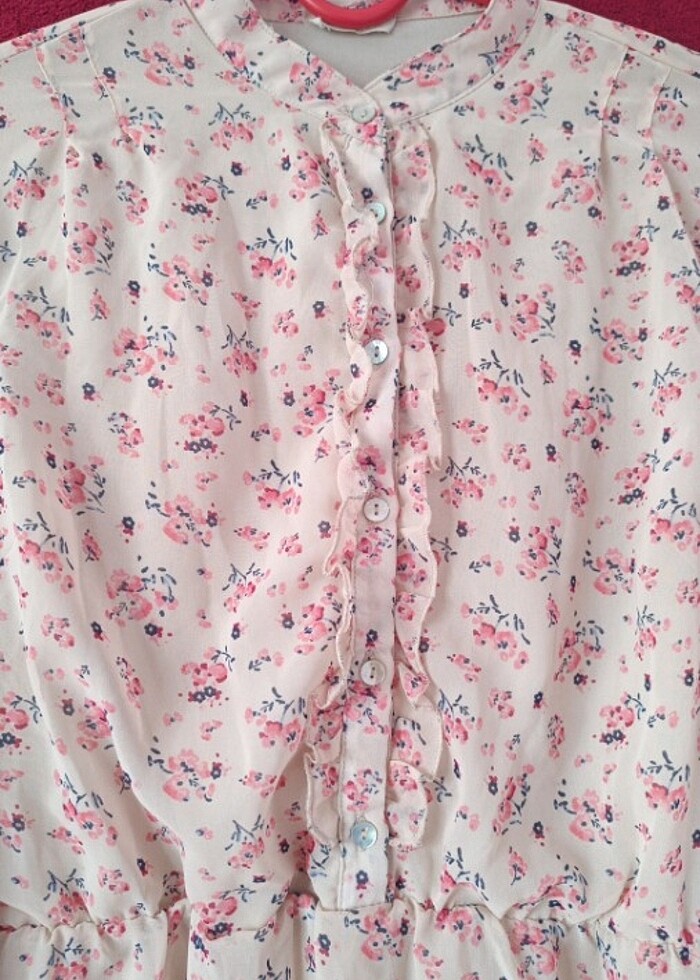 Xl 42 beden fakat biraz dar kalıp 38 - 40 bedene daha iyi olur. - Görsel 4