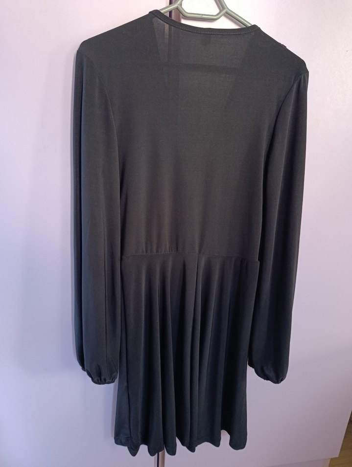 V Yakalı Uzun Siyah Gotik Elbise - Görsel 4