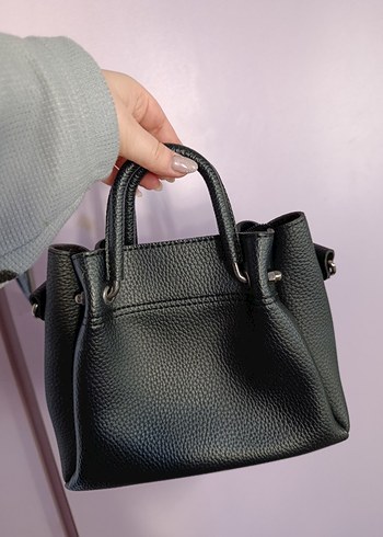 Siyah Deri Guess Kadın El Çantası - Görsel 2