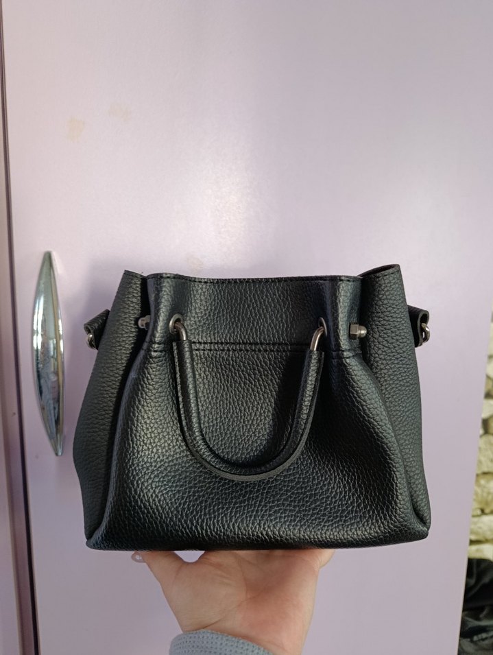 Siyah Deri Guess Kadın El Çantası - Görsel 3