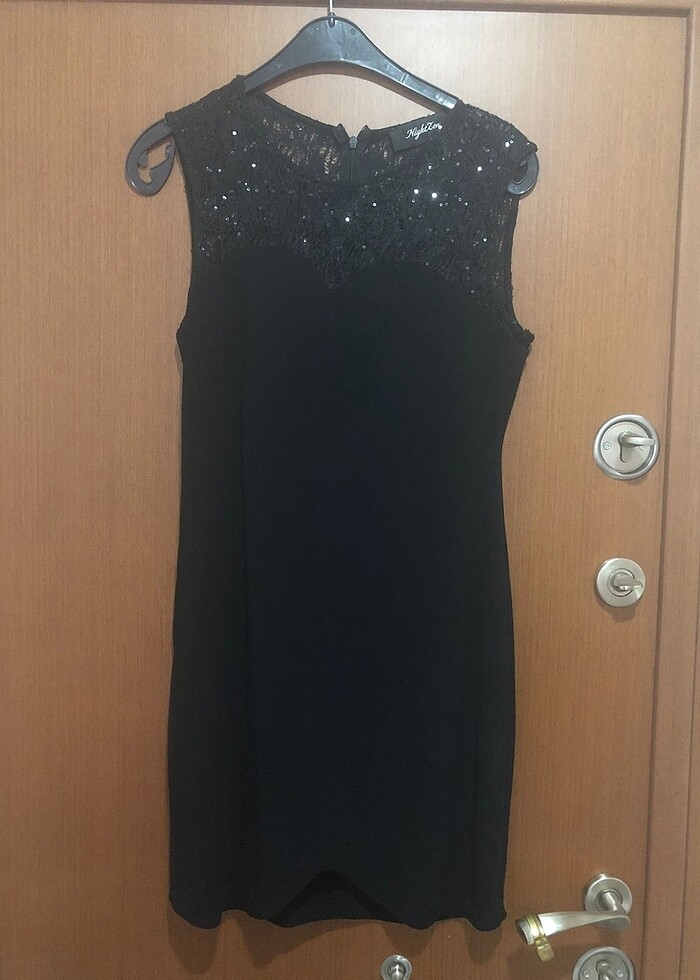 Siyah kısa dantelli elbise - Görsel 2