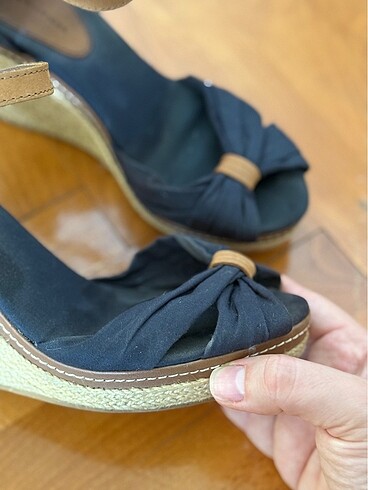 37 Beden Tommy hilfiger orj. 37 nmra