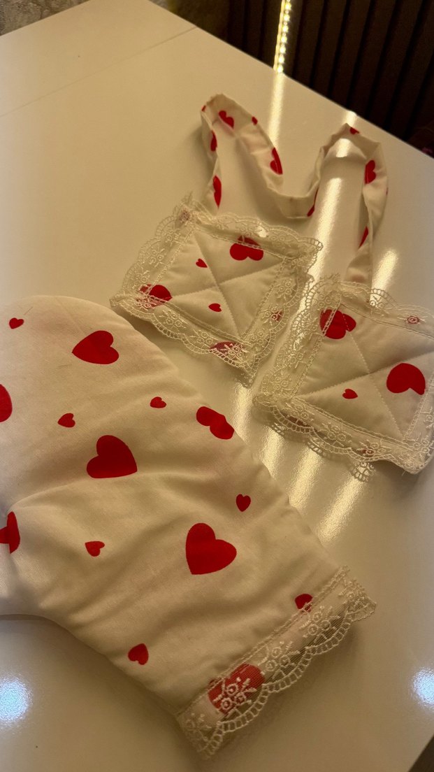 Nakışlı Kalp Desenli Fırın Eldiveni ve Tutacak - Görsel 4