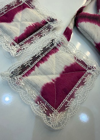 Bordo Batik Desenli Fırın Eldiveni ve Tutacak Seti - Görsel 2