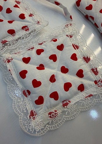 Nakışlı Kalp Desenli Mutfak Önlüğü ve Eldiven - Görsel 2