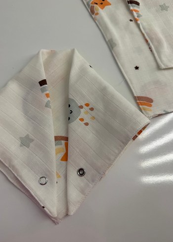 Çok Renkli Baskılı Bebek Önlüğü - Görsel 3