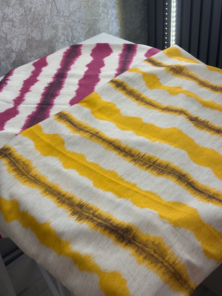 Çok Renkli Batik Desenli  yastık kılıfı - Görsel 4