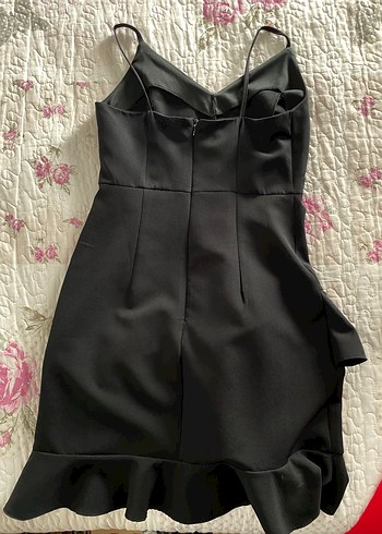 Siyah V Yaka Fırfırlı Midi Elbise - Görsel 2