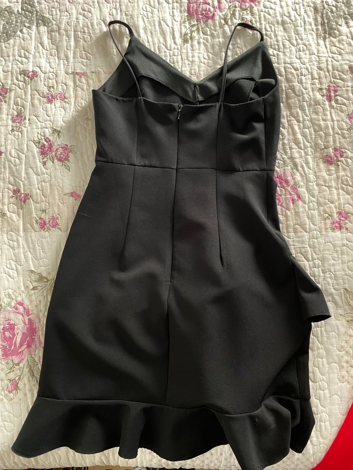 Siyah V Yaka Fırfırlı Midi Elbise - Görsel 2