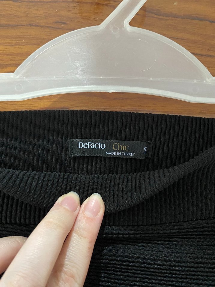 Kadın Siyah Piliseli Mini Etek - Görsel 2