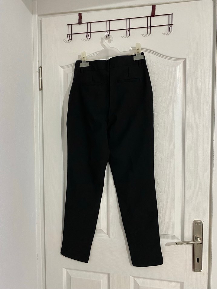 Kadın Siyah Kumaş Pantolon Midi Boy - Görsel 3