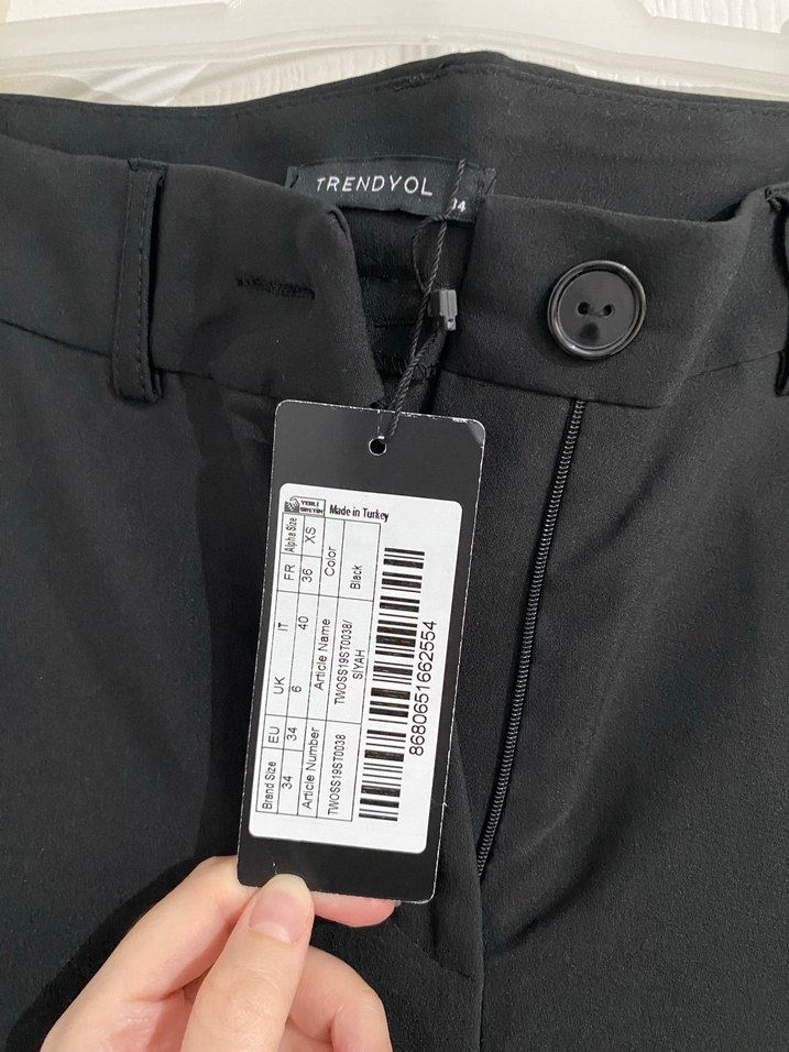 Kadın Siyah Kumaş Pantolon Midi Boy - Görsel 2