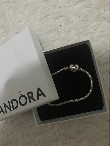 Pandora bileklik