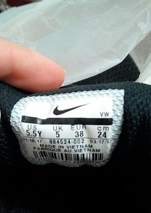 38 Beden siyah Renk Orijinal siyah Nike