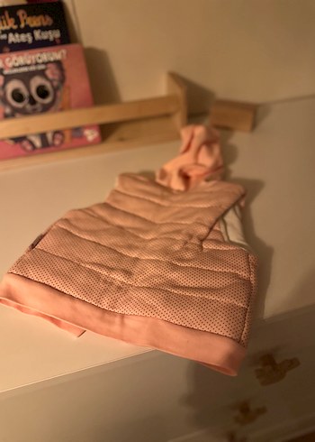 Kız Çocuk Kapüşonlu Düğmeli Pembe Yelek - Görsel 5