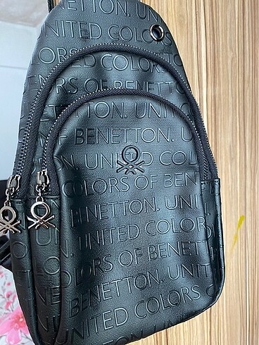 Orjinal Benetton lisanlı çanta
