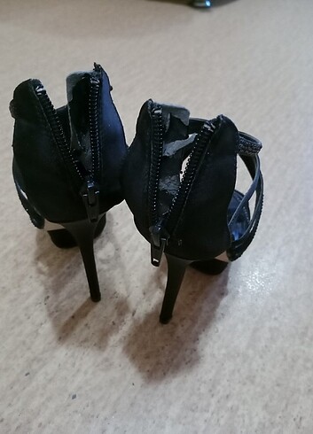 Aldo Siyah Kadın ince topuklu ayakkabı 