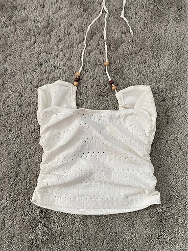 s Beden beyaz Renk Pull&bear beyaz boncuklu crop