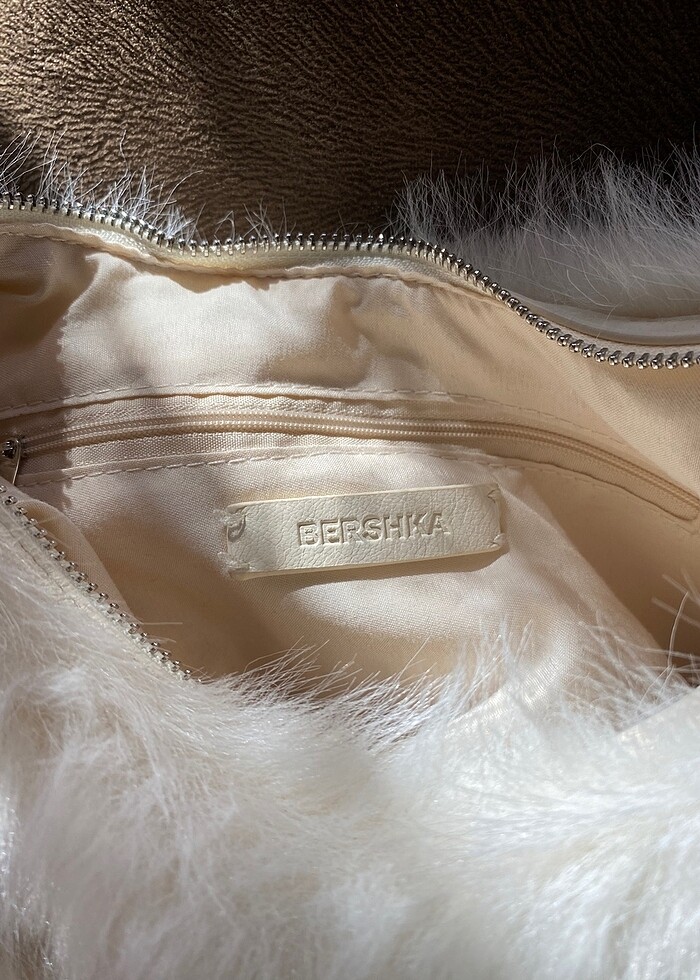BERSHKA suni kürk el çantası - Görsel 5